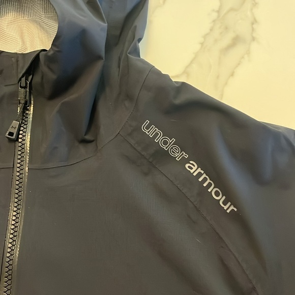 Under Armour Storm Lightweight Women's Jacket- size medium - Picture 10 of 12